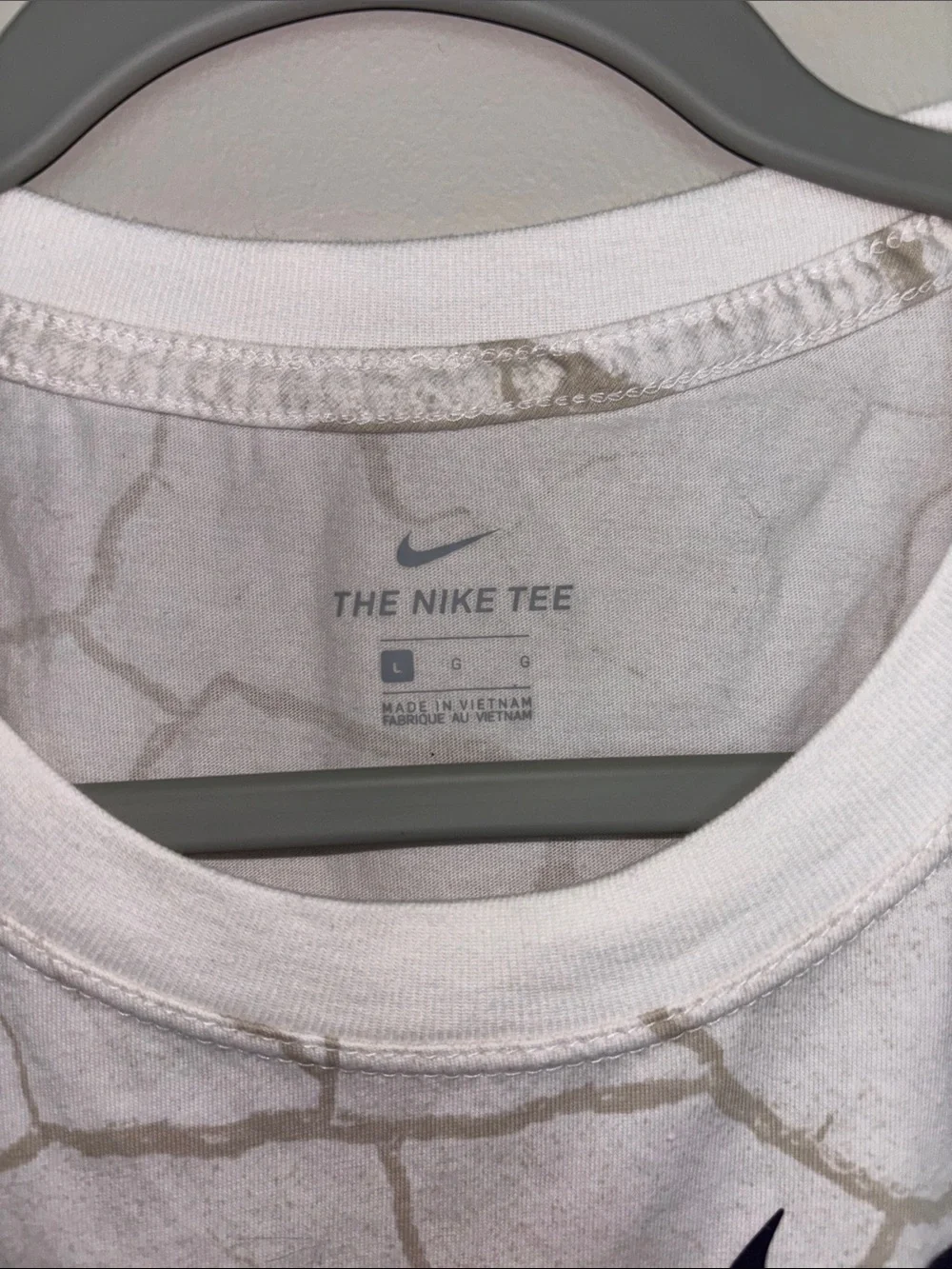 Nike White Cropped Tee with Beige Crackle Design